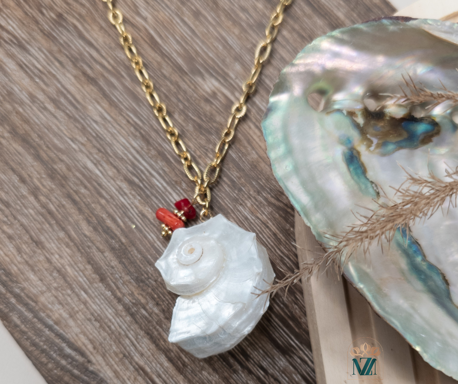 Cadena Spiral Summer Blooms